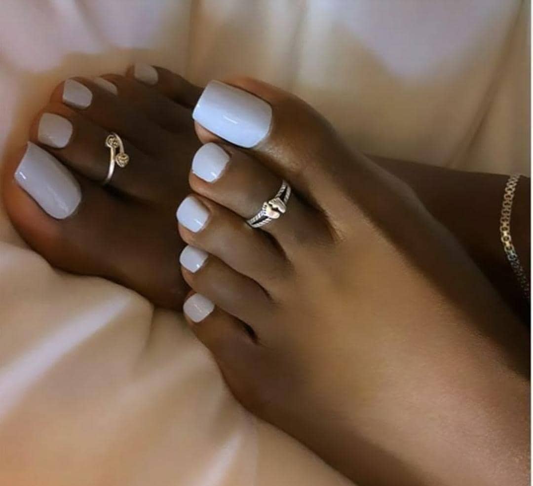 Deluxe Pedicure